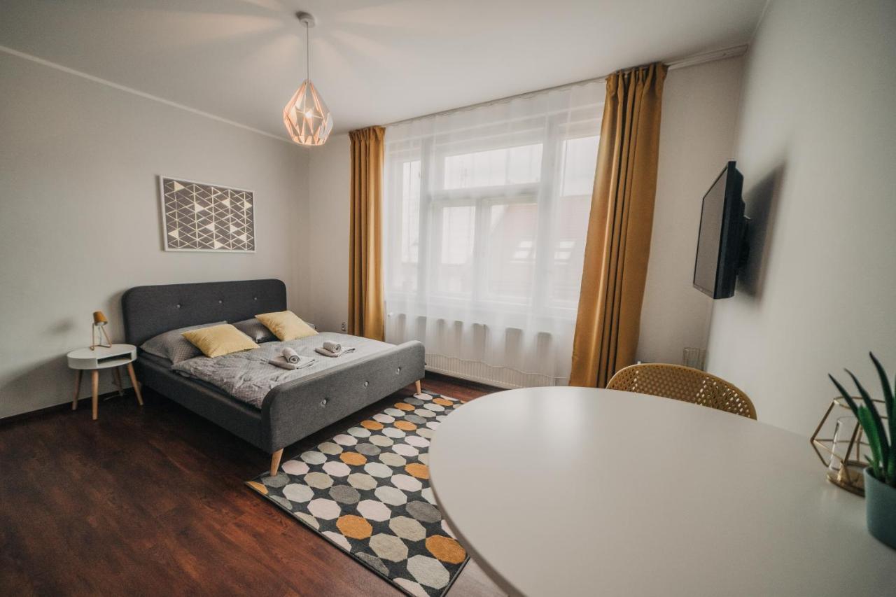 Citybeat Apartments, 400M From The Square Plzeň Buitenkant foto