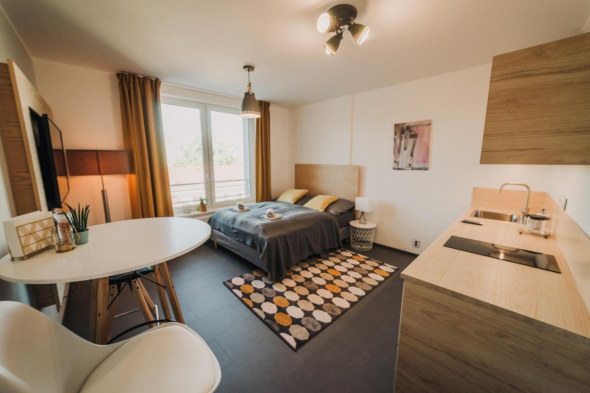 Citybeat Apartments, 400M From The Square Plzeň Buitenkant foto