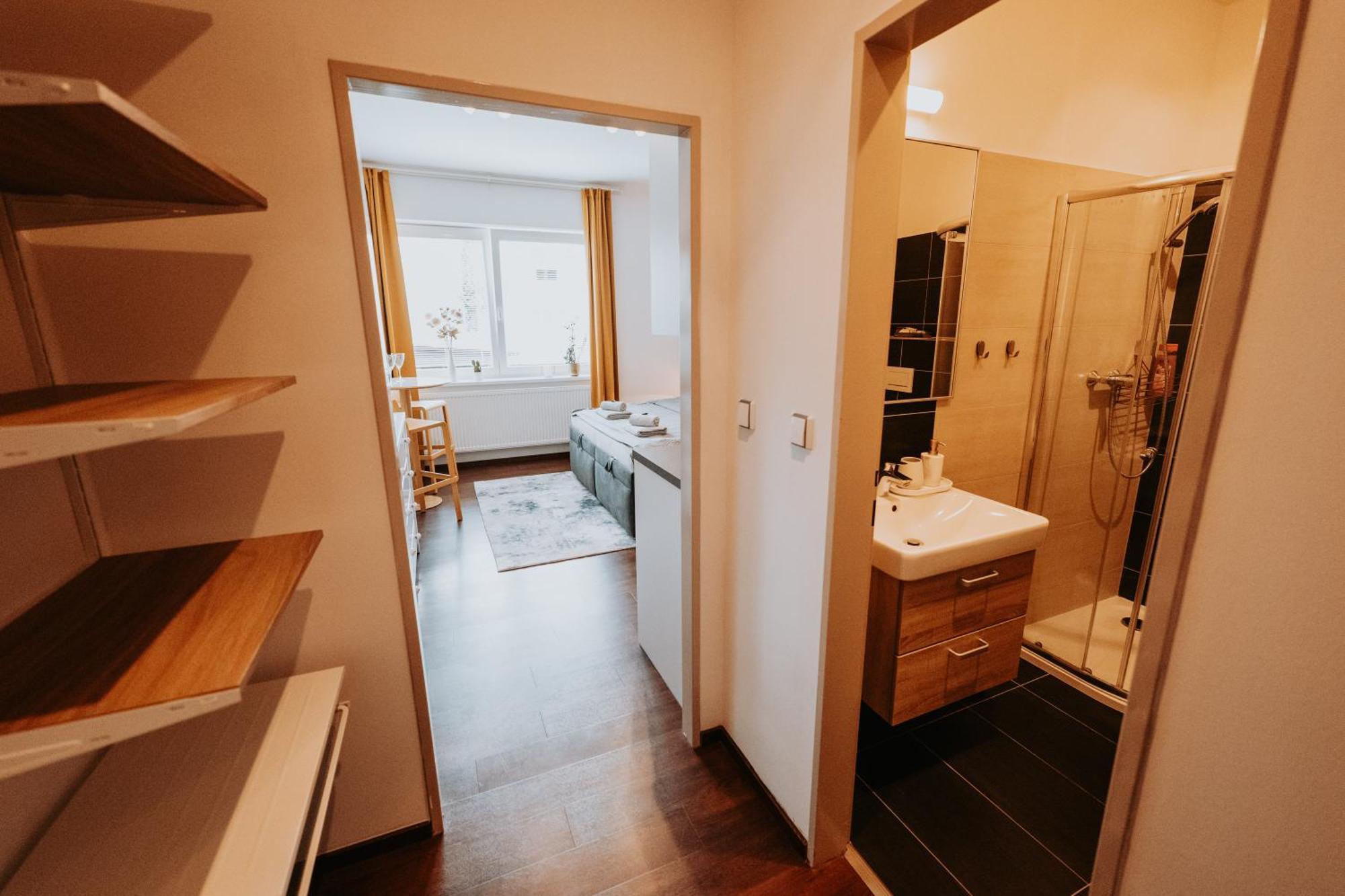 Citybeat Apartments, 400M From The Square Plzeň Buitenkant foto